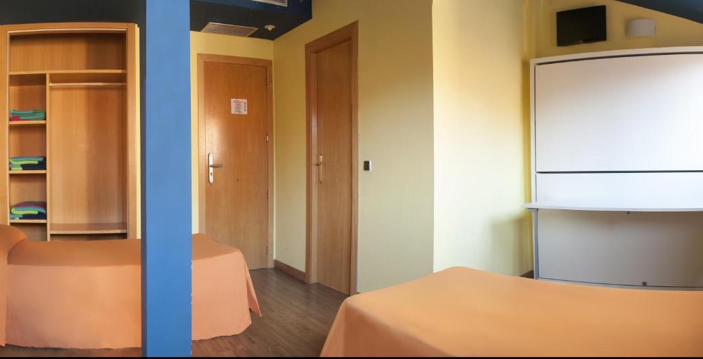 Albergue Revolutum Hostel Σαλαμάνκα Δωμάτιο φωτογραφία