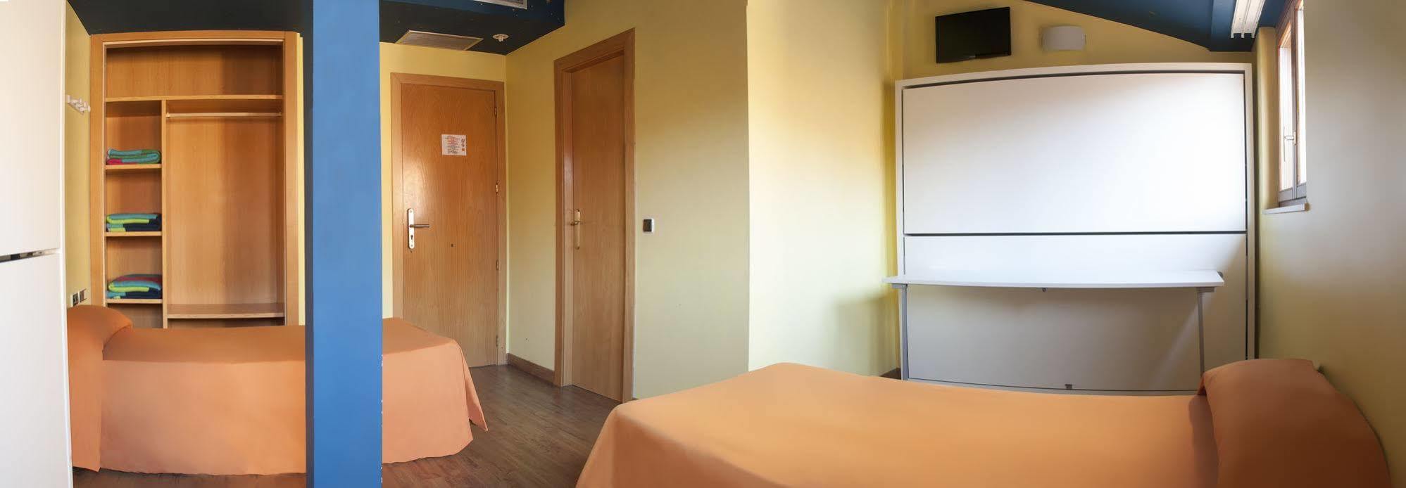 Albergue Revolutum Hostel Σαλαμάνκα Εξωτερικό φωτογραφία